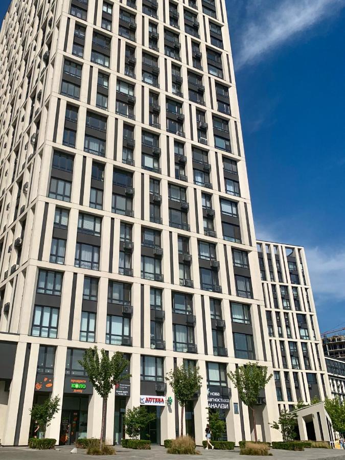 New 3 Rooms Apartment Near The Metro Station Kiev Exterior foto